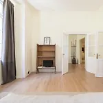 شقة Assuncao